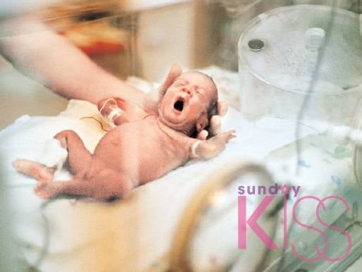 醫療科技發達，早產嬰兒的存活率提高。