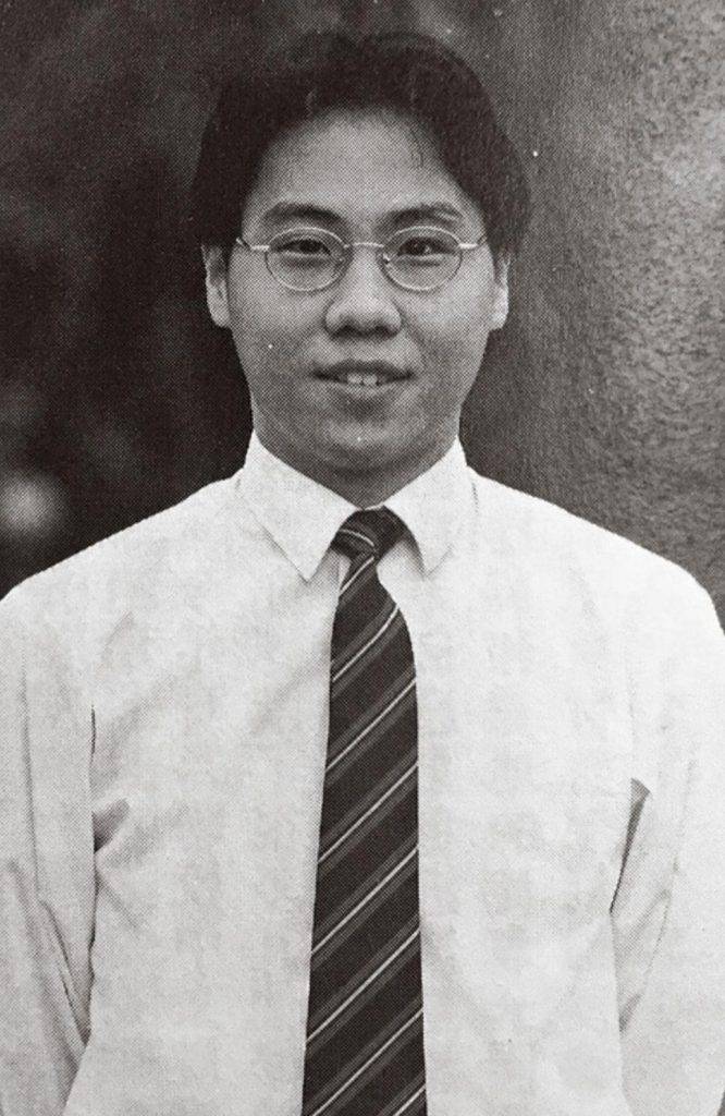 方東昇 黃曉瑩 方東昇 他中學時期的學生樣貌與現在一模一樣（TVB節目電視截圖）