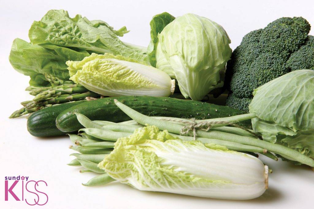 關節痛 綠色蔬菜含豐富鈣質、維他命，可強壯骨骼，使關節不易受損。