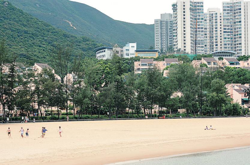 香港沙灘 愉景灣是人造沙灘，所以沙很幼，行落十分舒服。