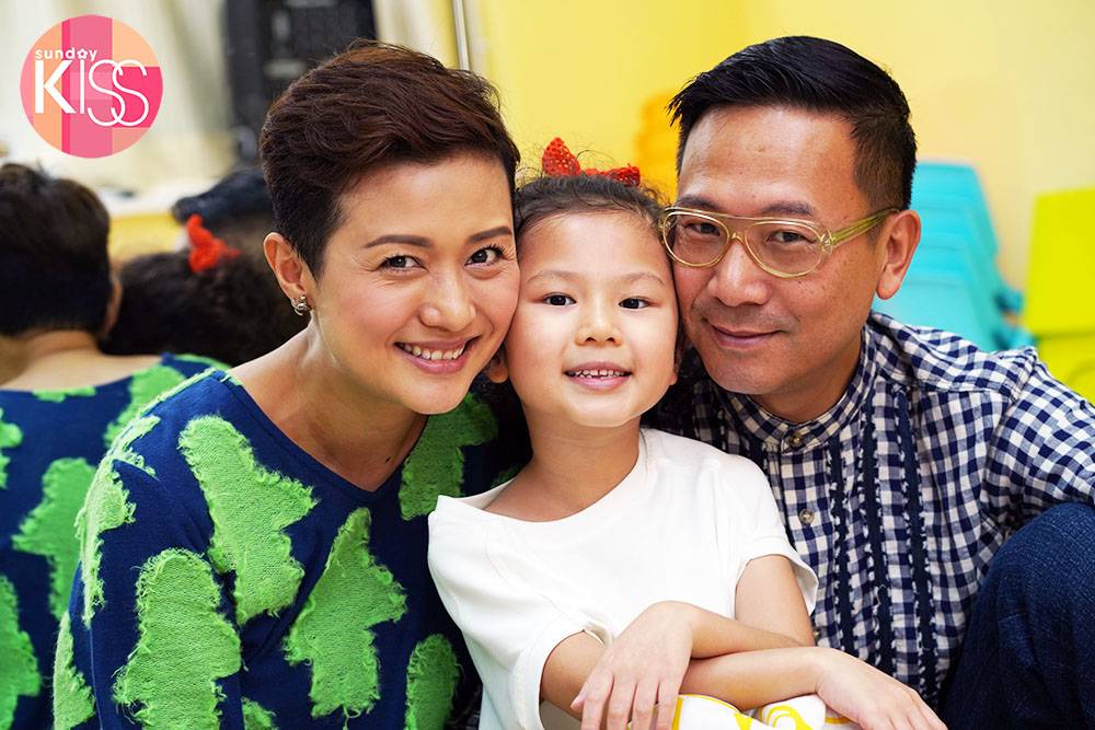 陳禛 香港前無綫電視男藝員陳國邦，於2009年12月4日與羅敏莊結婚，更於2012誕下女兒陳禛