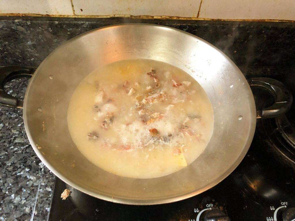 魚湯 令魚湯轉白只需以下三個簡單步驟