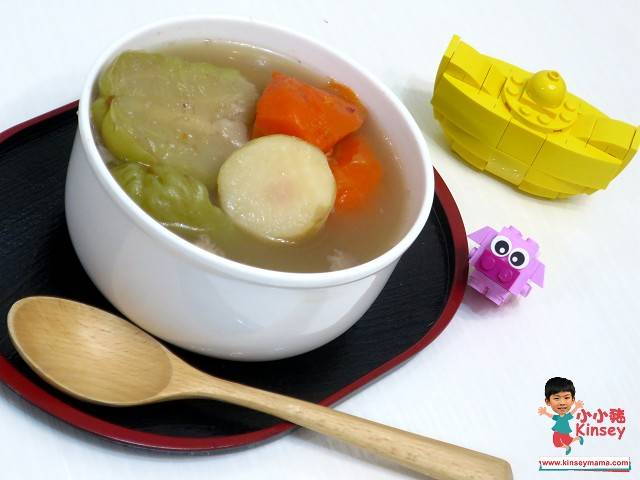 生津清熱 合掌瓜馬蹄椰棗瘦肉湯