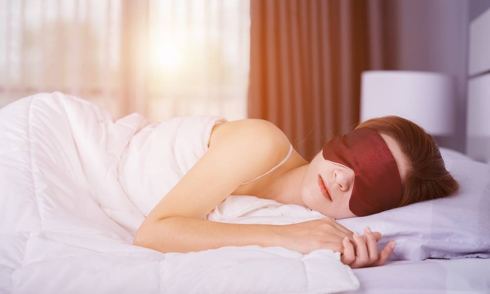 美國研究：假日補眠反增死亡風險