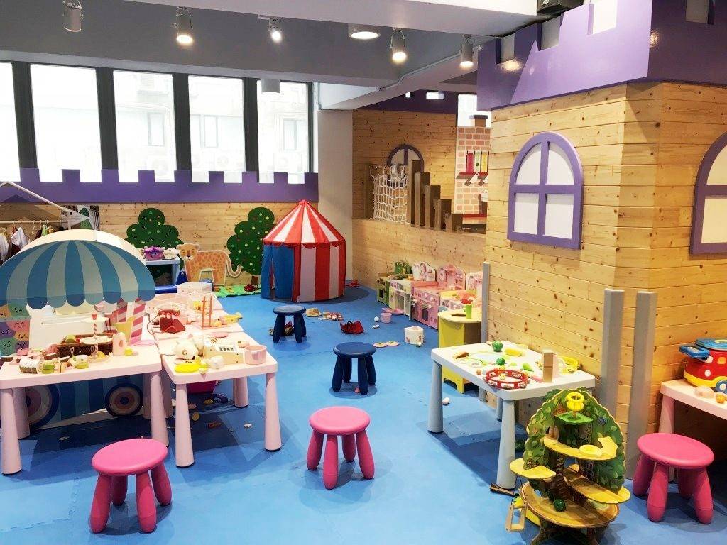 大樹先生的家 餐廳遊戲區劃分了不同年齡和喜好玩意區域 (注意遊戲區只供7歲以下兒童使用)。（圖片授權：莫莉）