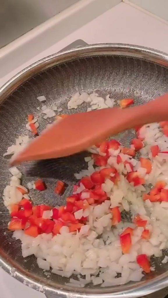 食譜 | 楊秀惠教整番茄海鮮飯 超簡單！材料新鮮就好食