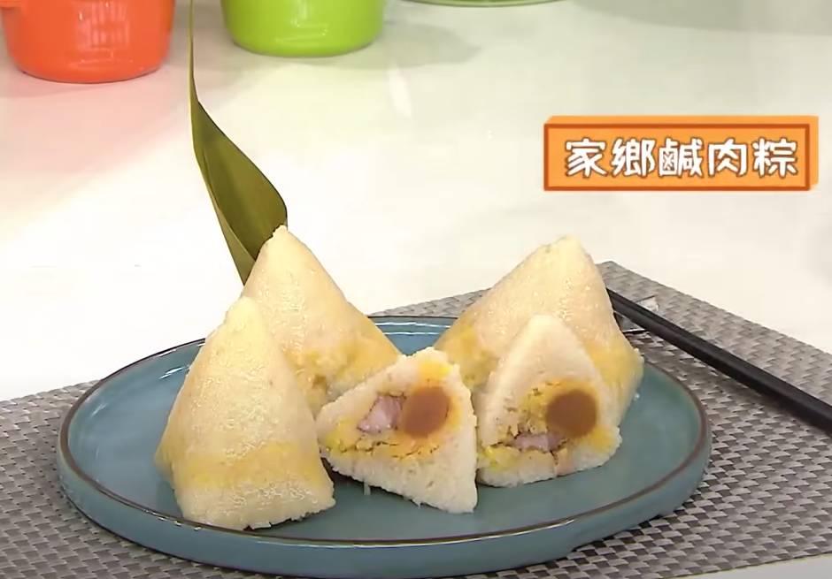 粽子做法 端午節包糭食譜1. 家鄉鹹肉糭（TVB節目《今晚食乜餸》電視截圖）
