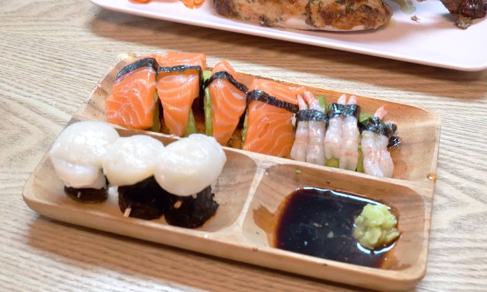 生酮飲食食譜：用牛油果代替壽司，就可以享受美味日式料理（圖片來源：新傳媒圖庫）
