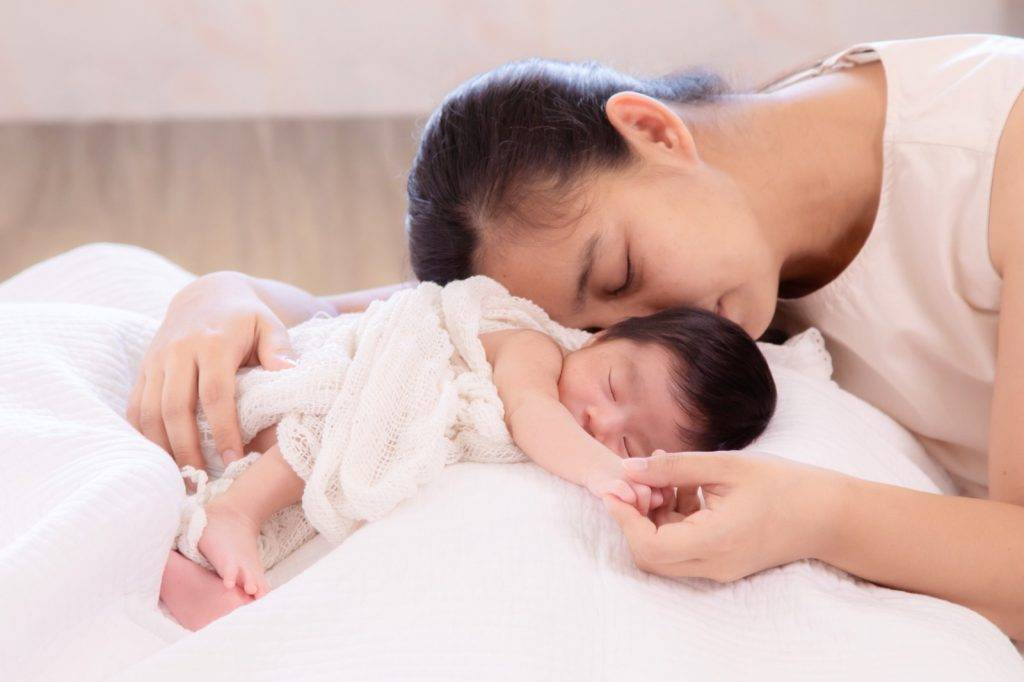 新手媽媽 只要每增加1小時的睡眠時間，媽媽就會變得更年輕。