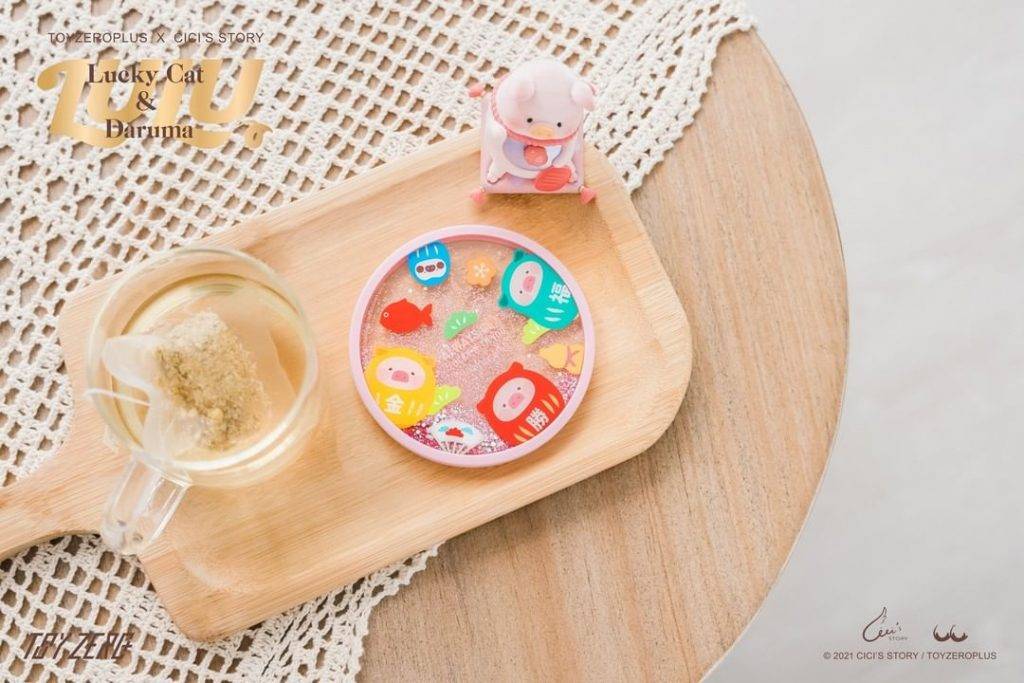 LuLu Pig 罐頭豬 LuLu 招財貓系列杯墊 – 招財貓款