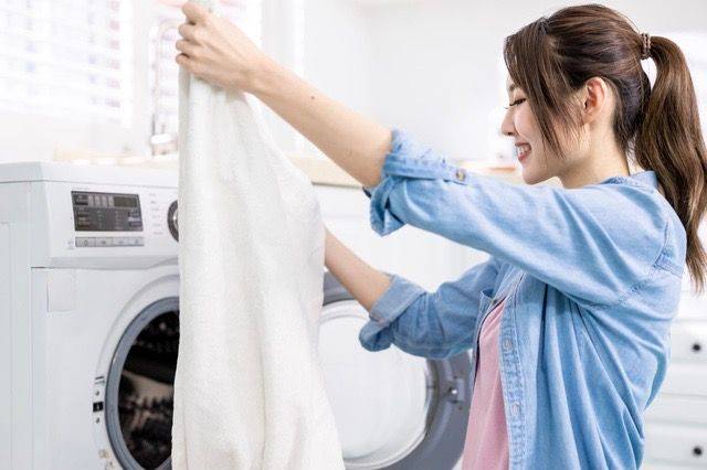 滴露 衣物滿佈細菌，洗衣時一定要加強清毒。