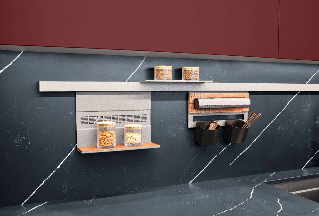 收納空間 收納 善用牆身，可騰出工作檯面備餐空間。