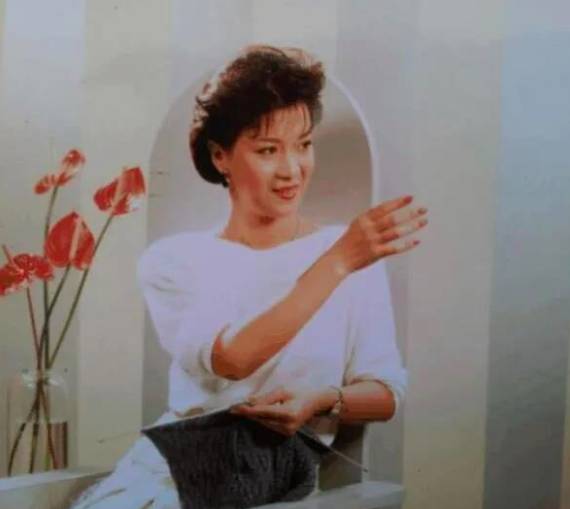劉桂芳 在80年代時，劉桂芳出現多個廣告，包括旅行社、首飾、眼鏡等相關廣告