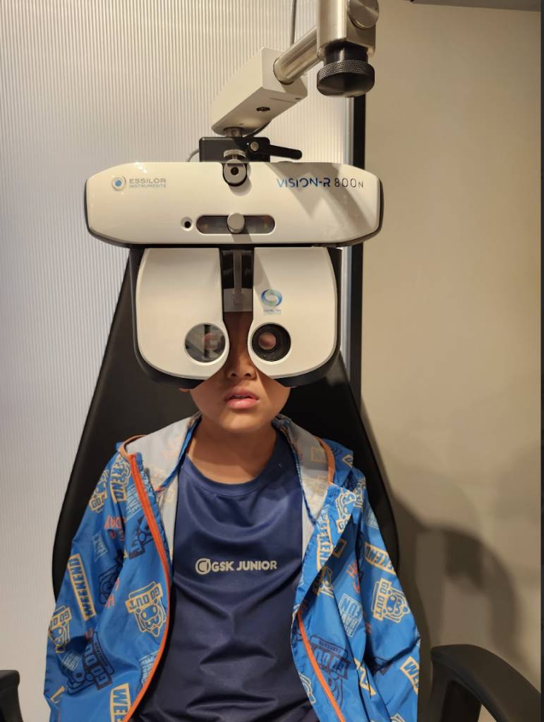 星趣控學童驗眼計劃2025 (圖片來源:Essilor)