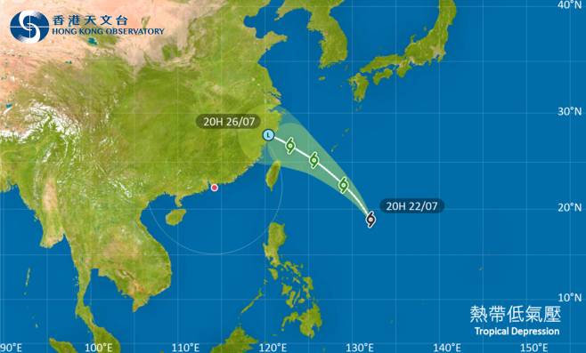 熱帶低氣壓 位於菲律賓以東的熱帶氣旋會在今明兩日大致移向琉球群島一帶