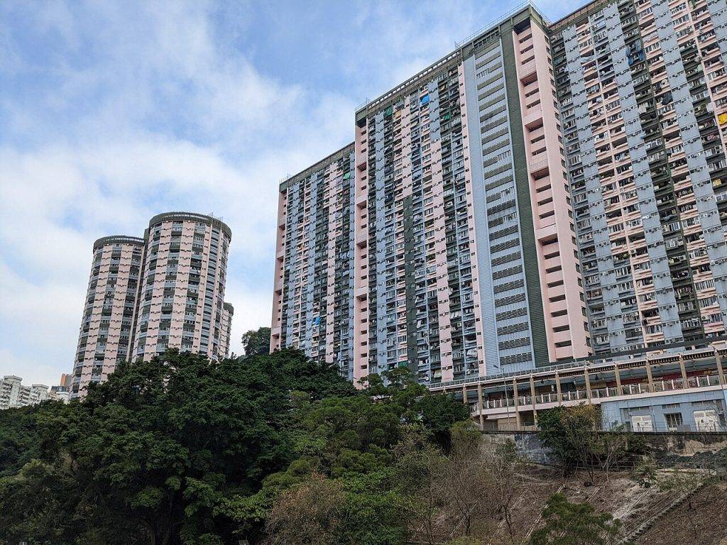 大坑 勵德邨 大坑勵德邨邨榮樓(圖片來源:維基百科)