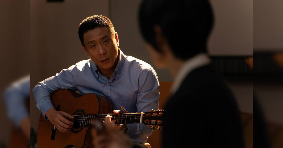 絕命法官｜朱栢康胡杏兒第二次合作超有默契 自彈自唱一幕夠曬深情