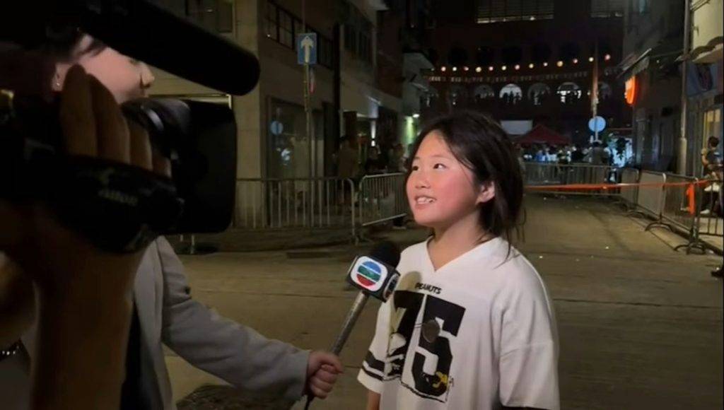谷祖琳 細女 劉悅面對突如其來的鏡頭和TVB新聞記者王子如一連串、超過10條問題,絲毫沒有表現出任何膽怯,全程表現得淡定。(圖片來源:Instagram@jo_koo)