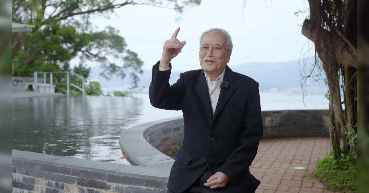 80歲骨科權威梁秉中轉攻中醫 寄語香港人追求完美做到最好