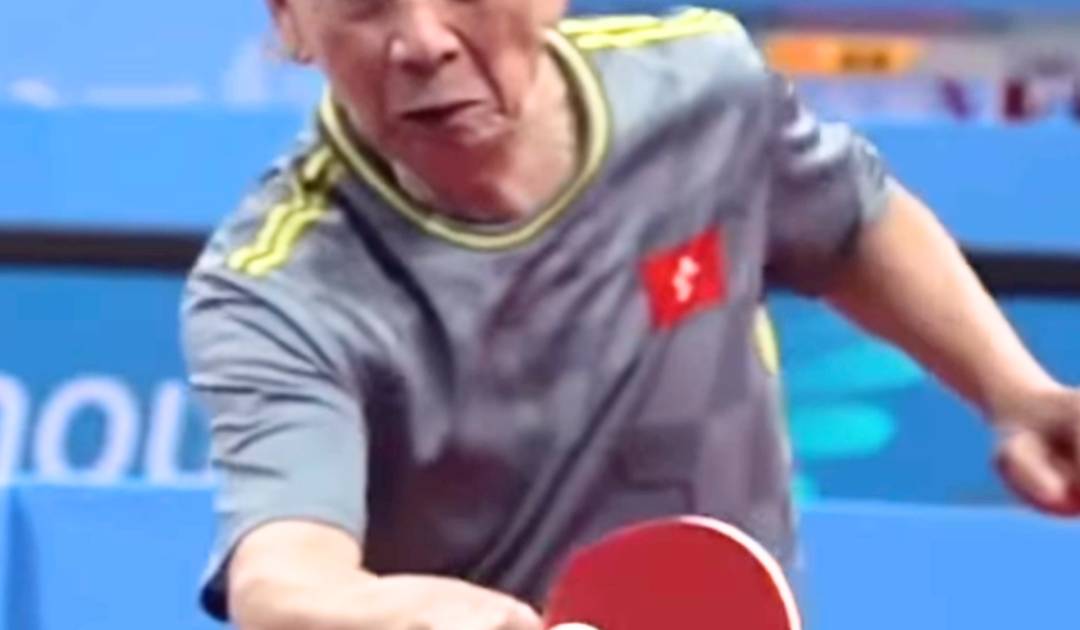 81歲港乒老將張耀釗震撼全運會 66歲學乒乓 5小時跨境苦練背景曝光