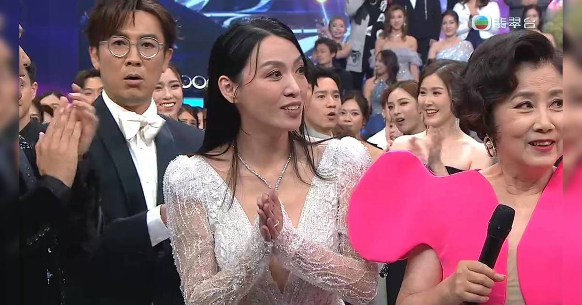 TVB台慶2025｜盤點9大不可思議場面！李家鼎獲胡楓抽獎獲封「神奇力量」！
