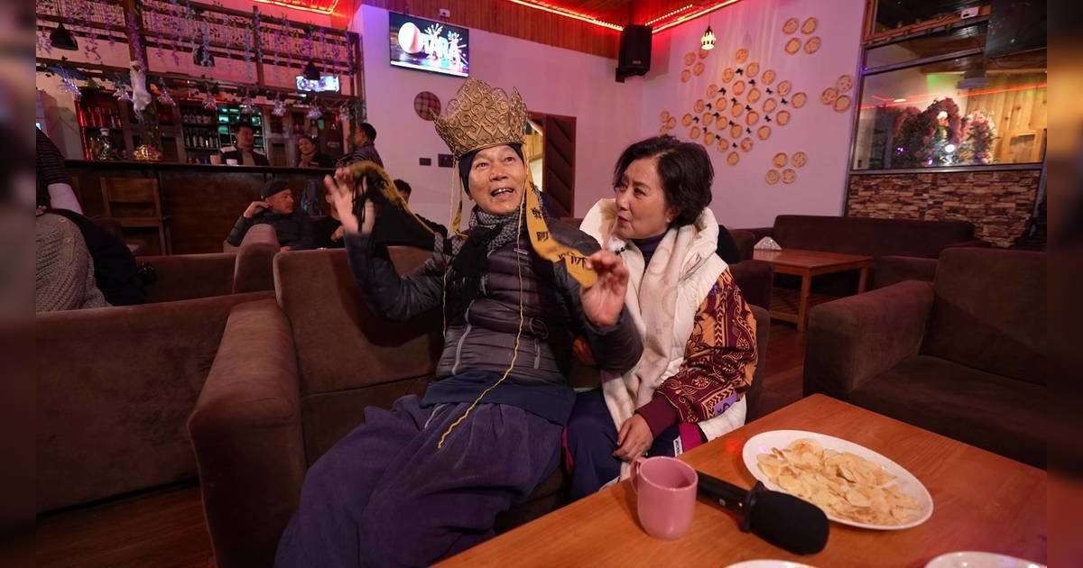 羅家英唐僧突襲獻唱遭汪明荃冷待 要求餵食蛋糕慘被派檸檬