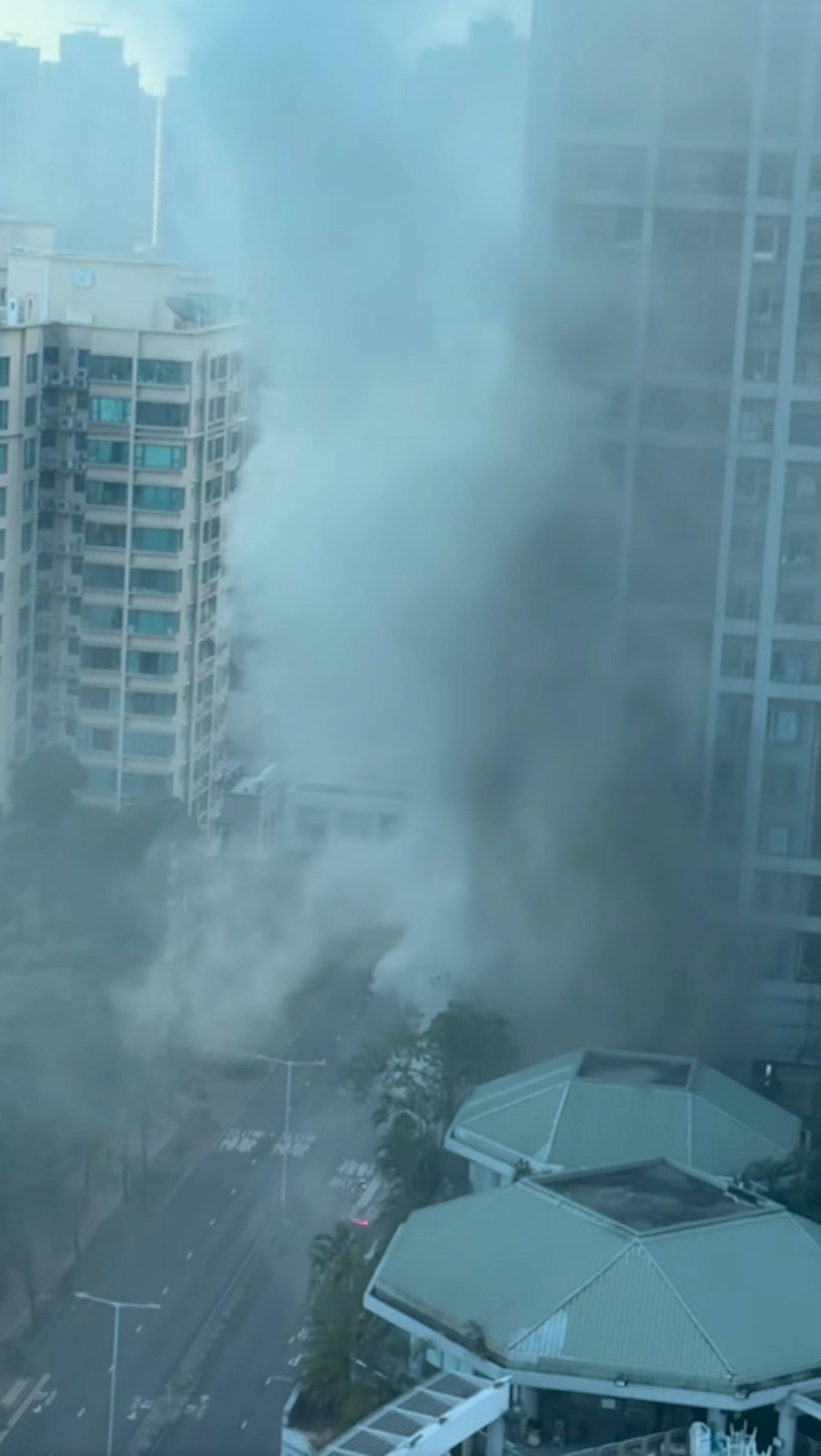 超市 火警 (圖片來源:Facebook@馬鞍山之友Kenneth Cheng影片截圖)