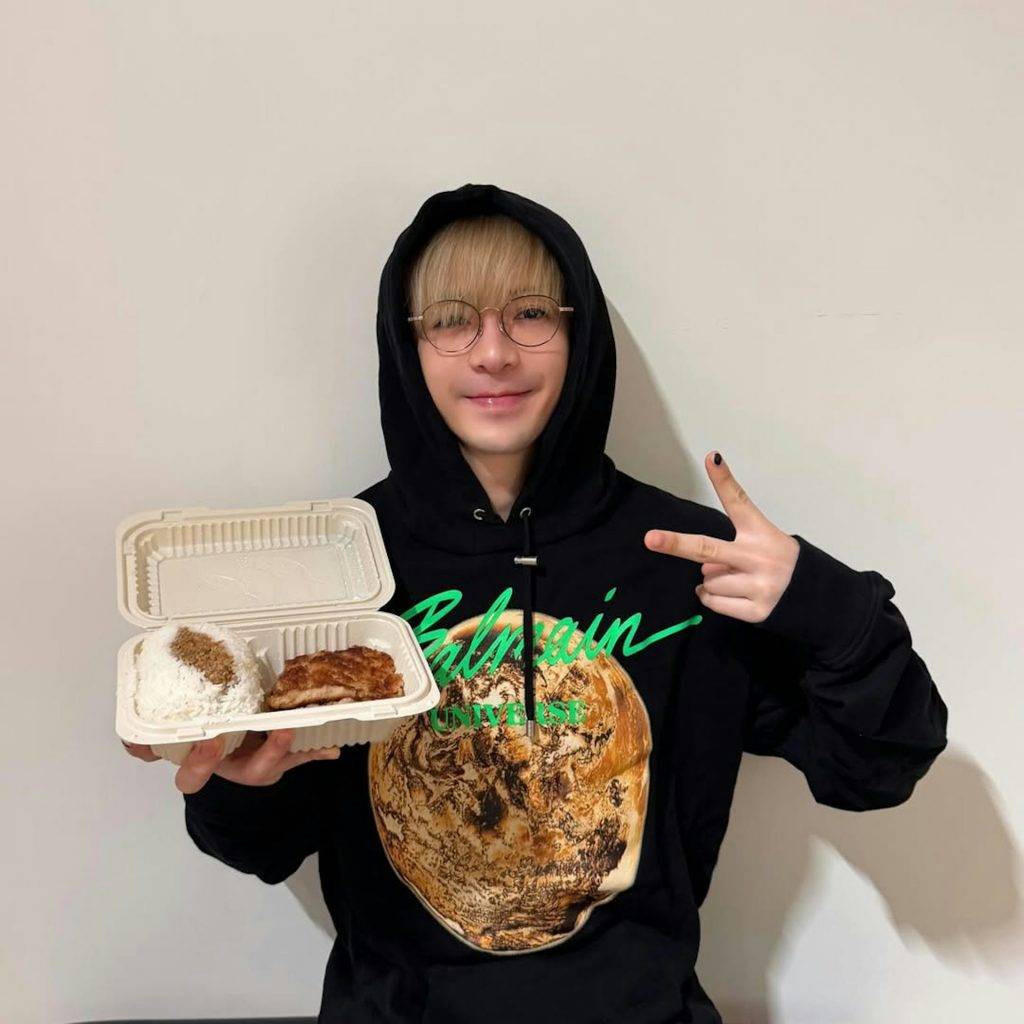 肉餅飯 元朗大寶冰室 Mirror成員Anson Lo盧瀚霆成功食到元朗大寶冰室肉餅飯。 (圖片來源:Instagram@ansonlht)