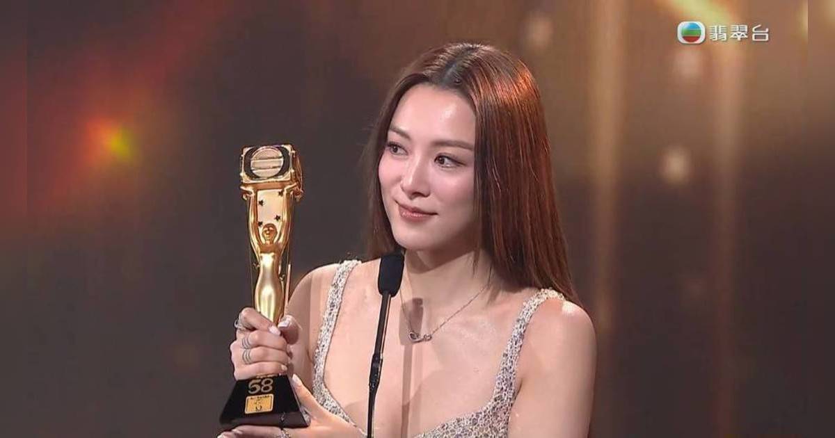 萬千星輝2025｜王敏奕擊敗大熱龔慈恩奪「最佳女配角」 佘詩曼台下感動落淚