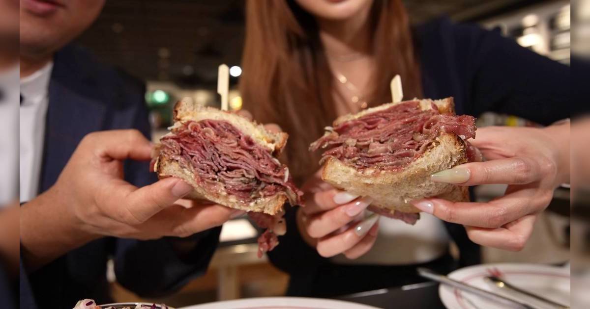 美食新聞報道 ｜ 伍倩彤挑戰中環巨無霸快餐！面有難色驚呼似「藥水」嚇親美食家二代？