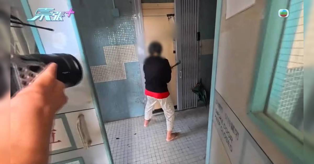 東張西望送飯婆婆｜林映輝貼身採訪阿婆揮鎚扑閘驚險場面 網民心痛輝仔遇襲