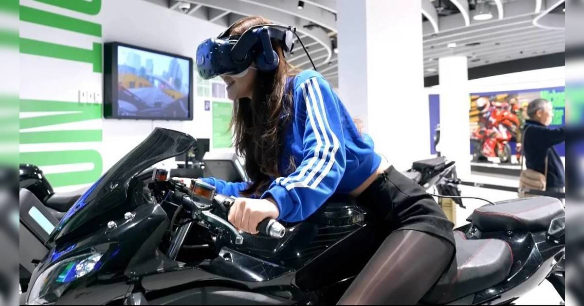 東張西望｜東張女神黑絲澳門飆車 網民瘋狂洗版大讚：無得輸