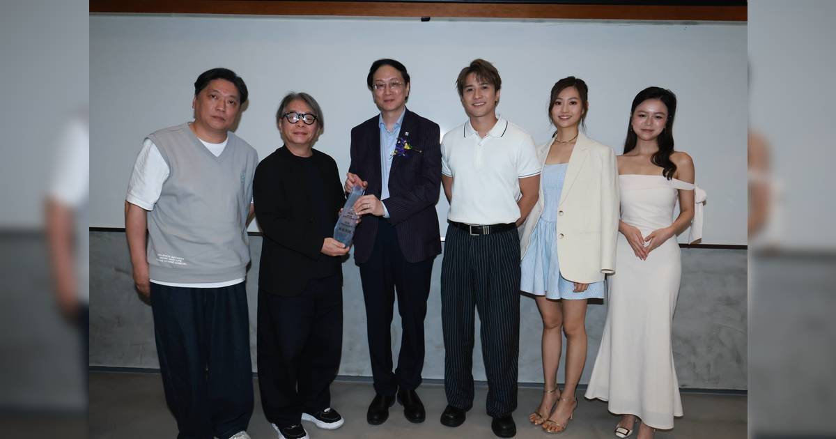 TVB橫掃創意大獎！｜《麻雀樂團》等三劇齊獲獎 郭柏妍黃庭鋒盛裝現身