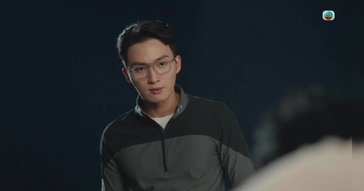 正義女神｜周嘉洛撇甩金城安形象！演高冷法官爆紅 網民激讚：帥出新高度