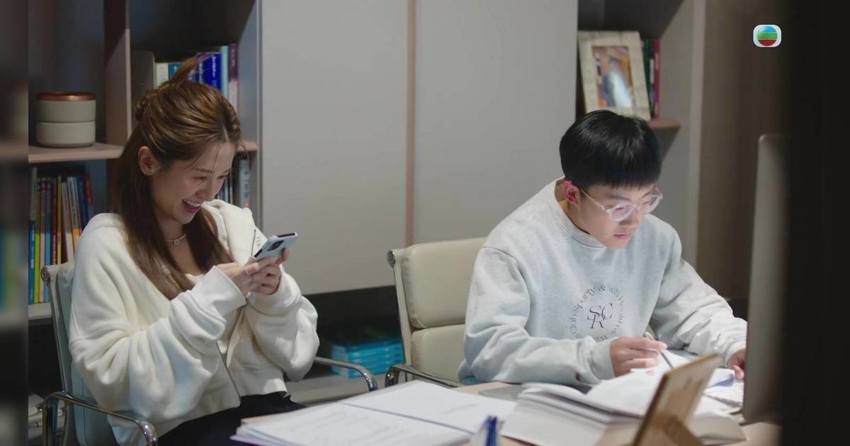 正義女神｜倪嘉雯仙氣爆燈震撼內地！網民激讚「混合體女神」