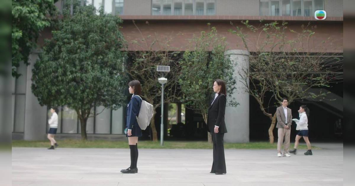 正義女神｜新人樂珈嘉被批唔夠靚？監製鍾澍佳親自解畫：檢察官個女點解要好靚？