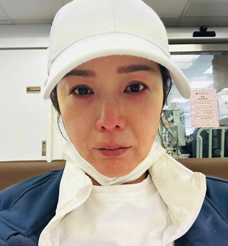 吳文忻 乳癌 現年51歲的前港姐季軍吳文忻(Nathaliie,現名吳忻熹)自去年8月公開乳癌復發後,一直積極抗癌。(圖片來源:IG@nat_ng_nat)
