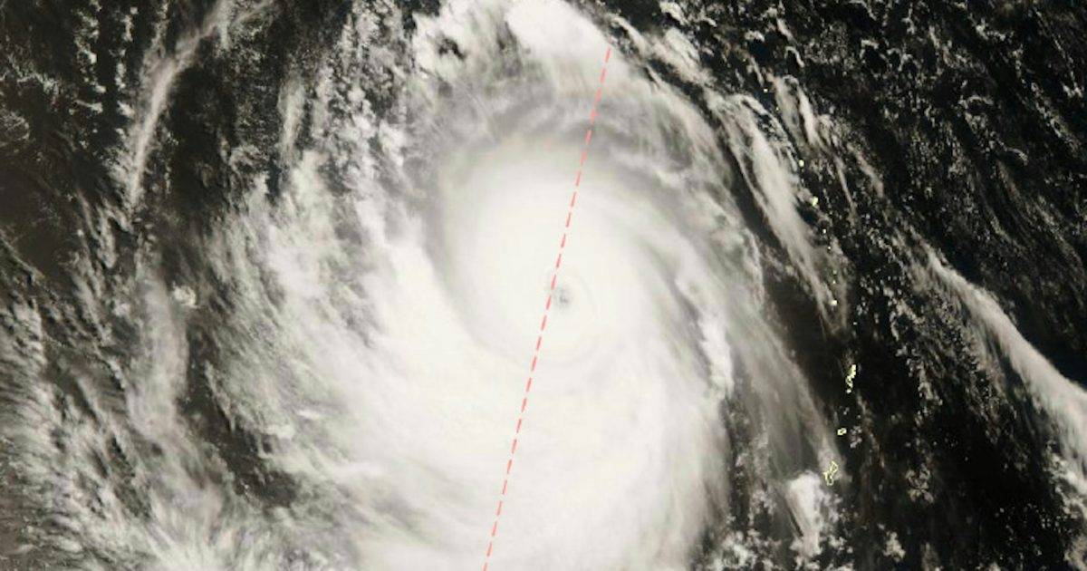打風｜超強颱風巴威將登陸 專家點名7地點 怪獸級「巨無霸」恐怖風眼曝光 附天文台路徑