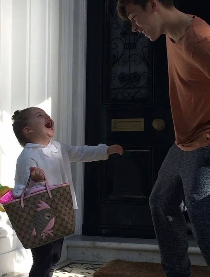 碧咸 女兒 (圖片來源:Instagram@victoriabeckham)