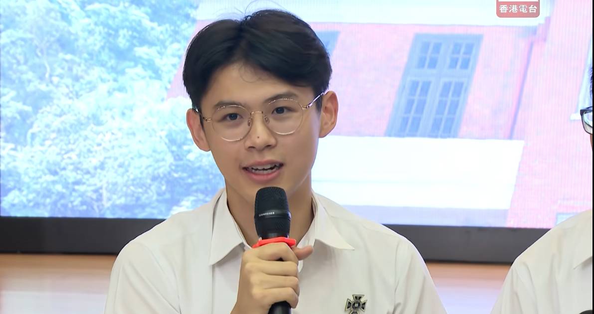 DSE放榜2026｜Band 1名校狀元蔡善行高中無補習2招備試 感激中學學歷父母展最強身教 拒讀金融原因