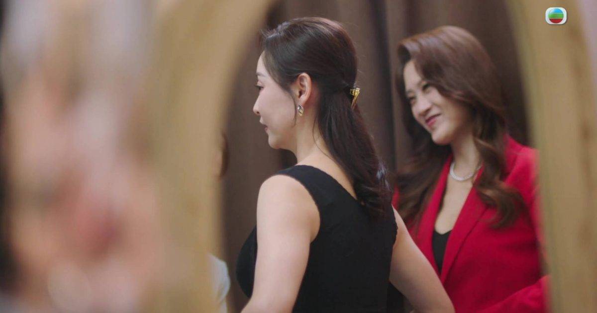 夫妻的博弈｜48歲楊卓娜塑身衣look震驚網民！59歲袁潔儀演美魔女同樣搶鏡