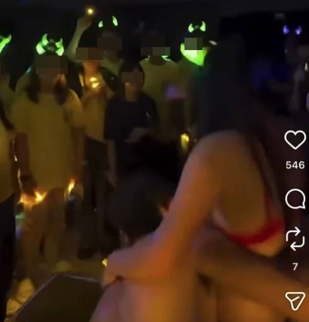 城大Ocamp迎新營玩到除衫 赤膊男抱紅Bra女生影片瘋傳惹狠批 城大首度回應
