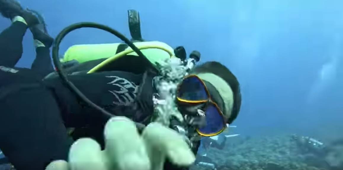 南拳媽媽彈頭帛琉潛水爆衝突 水下31米遭韓籍潛導拔呼吸器險喪命